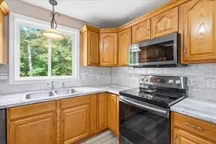 8 Rebecca Rd, Freetown, MA 02702 - Photo 13
