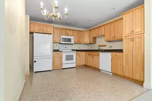 135 Beach Rd, Salisbury, MA 01952 - Photo 9