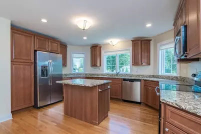 20 Bridge Rd #33, Northampton, MA 01062 - Photo 11