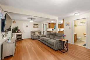 10 Hawthorne St, Kingston, MA 02364 - Photo 5