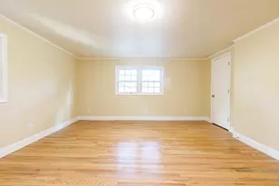 22 Lakeside Ave, Webster, MA 01570 - Photo 17