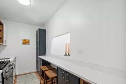 6 Whittier Pl #3L, Boston, MA 02114 - Photo 11