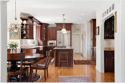 104 Pokanoket Ln, Marshfield, MA 02050 - Photo 11