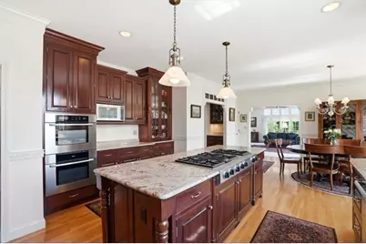 104 Pokanoket Ln, Marshfield, MA 02050 - Photo 9