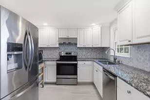 4 Lawrence Rd, Wayland, MA 01778 - Photo 9