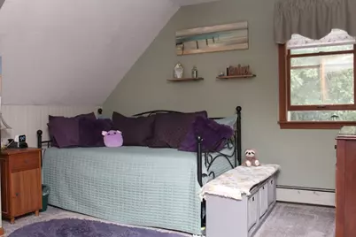 56 Macomber St, Berkley, MA 02779 - Photo 5