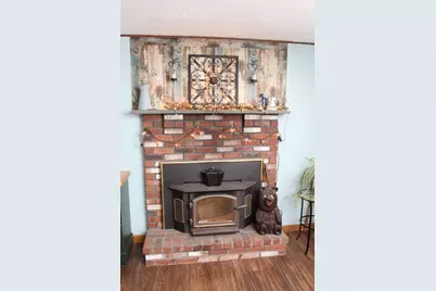 56 Macomber St, Berkley, MA 02779 - Photo 5