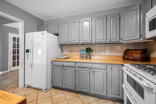 90 Sturbridge Hills Rd, Sturbridge, MA 01566 - Photo 9