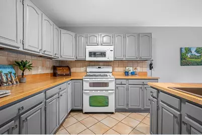 90 Sturbridge Hills Rd #90, Sturbridge, MA 01566 - Photo 7