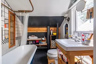 14 Main St, Shelburne, MA 01370 - Photo 35