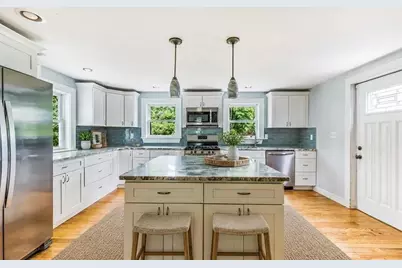145 Plymouth St, Carver, MA 02330 - Photo 5
