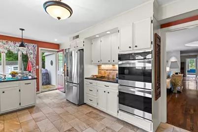 83 Braemoor Rd, Brockton, MA 02301 - Photo 17