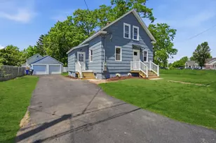 4 Wilson St, Wilbraham, MA 01095 - Photo 3