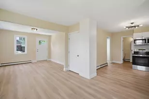 4 Wilson St, Wilbraham, MA 01095 - Photo 7