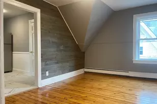 13 Broad St, North Attleboro, MA 02760 - Photo 5