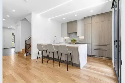 7 Algonquin Rd #1, Newton, MA 02467 - Photo 3