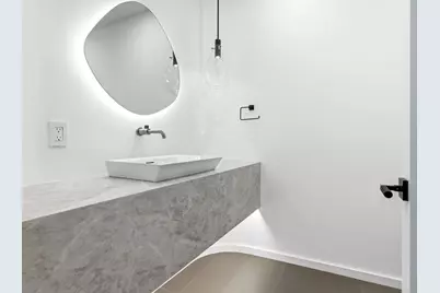 7 Algonquin Rd #1, Newton, MA 02467 - Photo 5