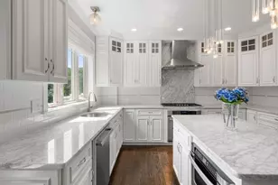 126 Walnut St, Wellesley, MA 02481 - Photo 5