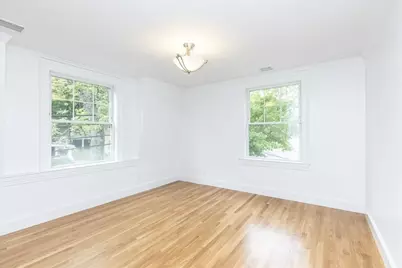 247 Hale St #2, Beverly, MA 01915 - Photo 13