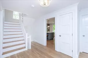 247 Hale St, Beverly, MA 01915 - Photo 5