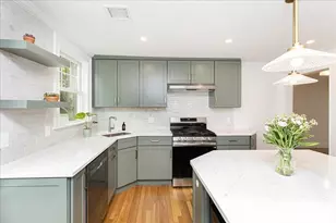 247 Hale St, Beverly, MA 01915 - Photo 9