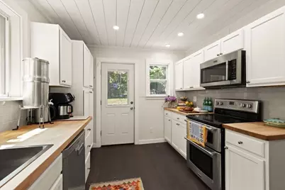 44 Lakeshore Dr, Essex, MA 01929 - Photo 15