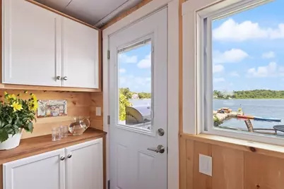 44 Lakeshore Dr, Essex, MA 01929 - Photo 23