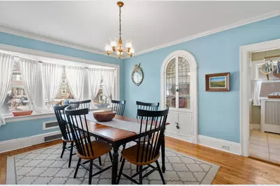 25 Kenwood Ave, Worcester, MA 01605 - Photo 9