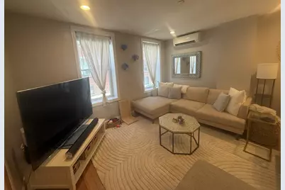6 Baldwin #1, Boston, MA 02113 - Photo 3