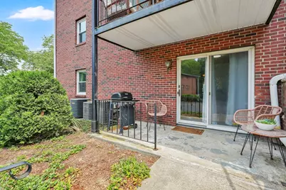 82 Neponset St #B, Canton, MA 02021 - Photo 3