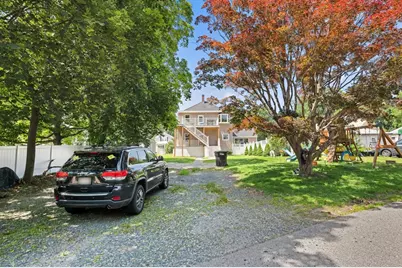 90 Irving St #2, Millis, MA 02054 - Photo 15