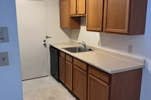 2 Village Hill Ln, Natick, MA 01760 - Photo 3