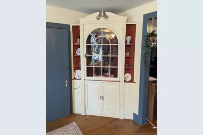 16 Parish Hill Rd, Granby, MA 01033 - Photo 13