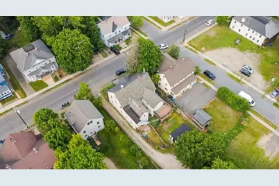 98 Lincoln St, Pittsfield, MA 01541 - Photo 3