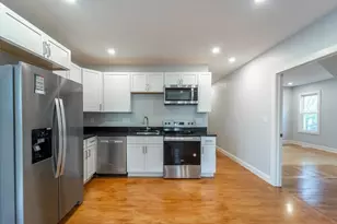 72 Florence St, Worcester, MA 01603 - Photo 11