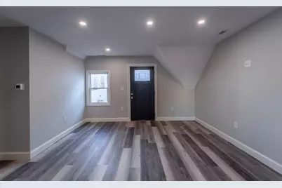 72 Florence St #2, Worcester, MA 01603 - Photo 9