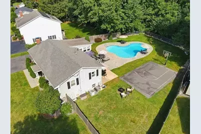 29 Stratford Ave, Stoughton, MA 02072 - Photo 37