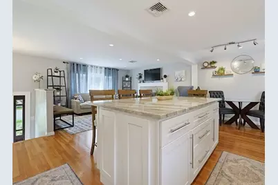 29 Stratford Ave, Stoughton, MA 02072 - Photo 9