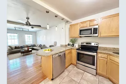 147 Everett St #2, Boston, MA 02128 - Photo 3