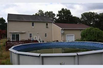 117 Charlton St, Oxford, MA 01540 - Photo 5