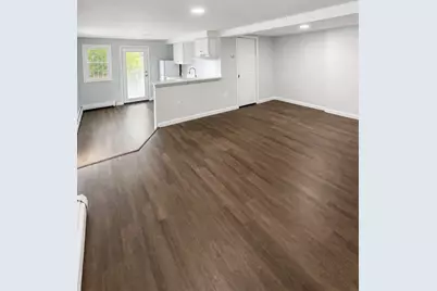 9 Avon Pl #1, Haverhill, MA 01832 - Photo 5