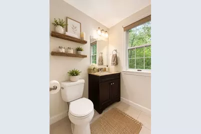 135 Lawndale Rd, Mansfield, MA 02048 - Photo 11
