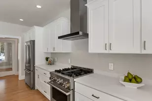 131 County Rd, Amherst, NH 03031 - Photo 7