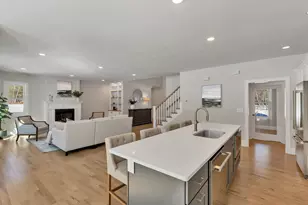 131 County Rd, Amherst, NH 03031 - Photo 9