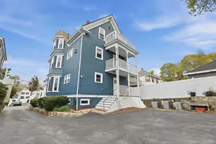 13 Roy St, Swampscott, MA 01907 - Photo 3