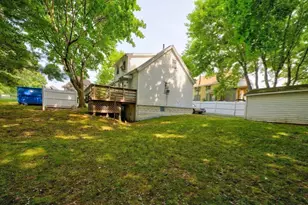 3 Lawton St, Taunton, MA 02780 - Photo 9