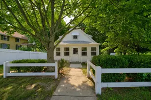 3 Lawton St, Taunton, MA 02780 - Photo 3