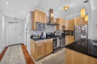 2 Hawthorne Pl, Boston, MA 02114 - Photo 5