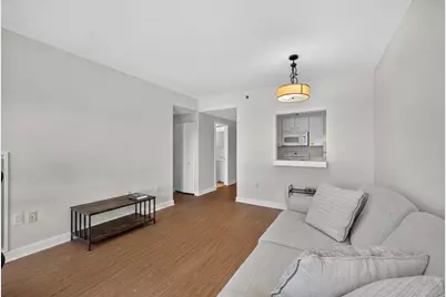 931 Massachusetts Ave #605, Cambridge, MA 02139 - Photo 5