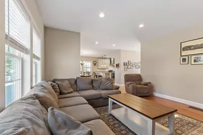 19 Third St, Westford, MA 01886 - Photo 13
